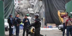 Derrumbe San Antonio Abad. | Araceli López