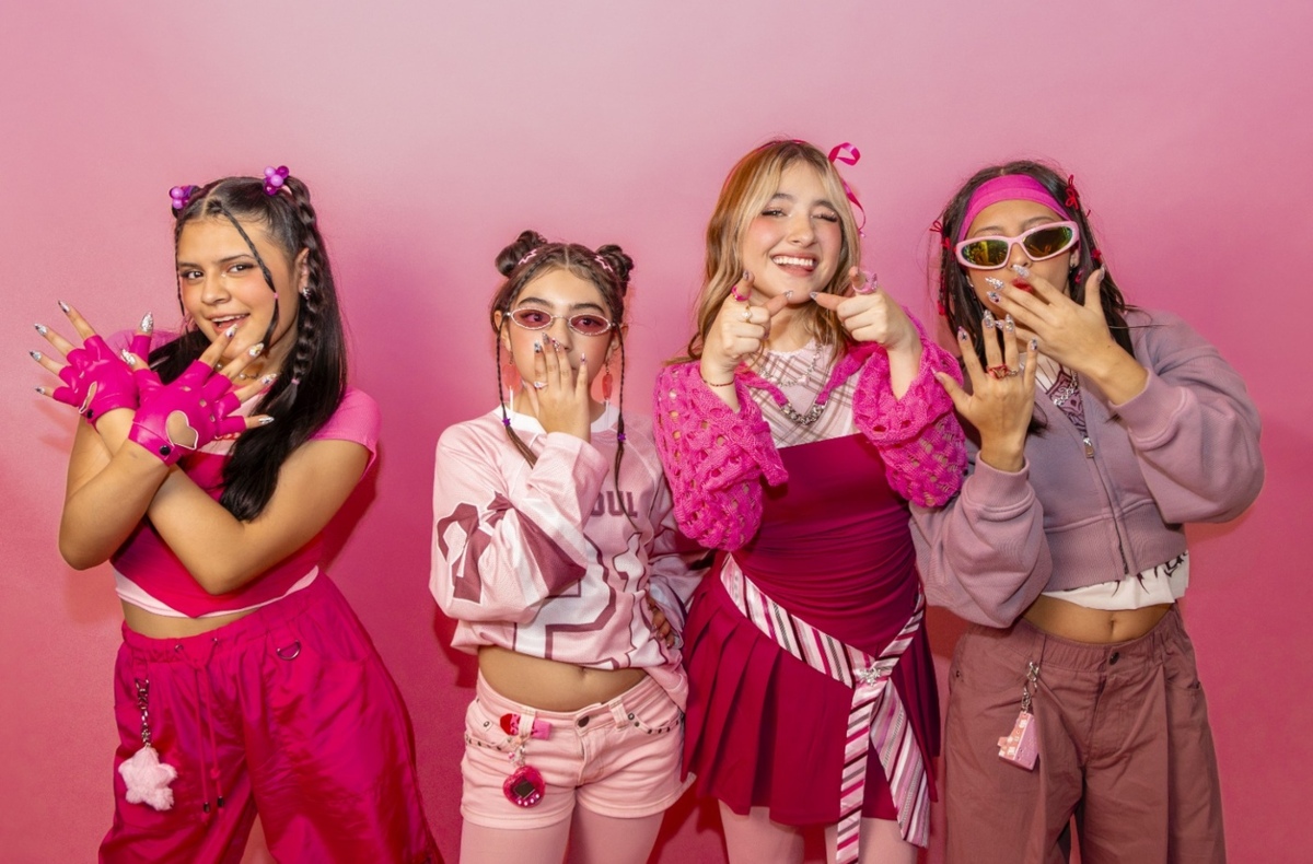 Ferchi, Coni, Alo y Any  conforman la nueva agrupación Jeans NG | Especial