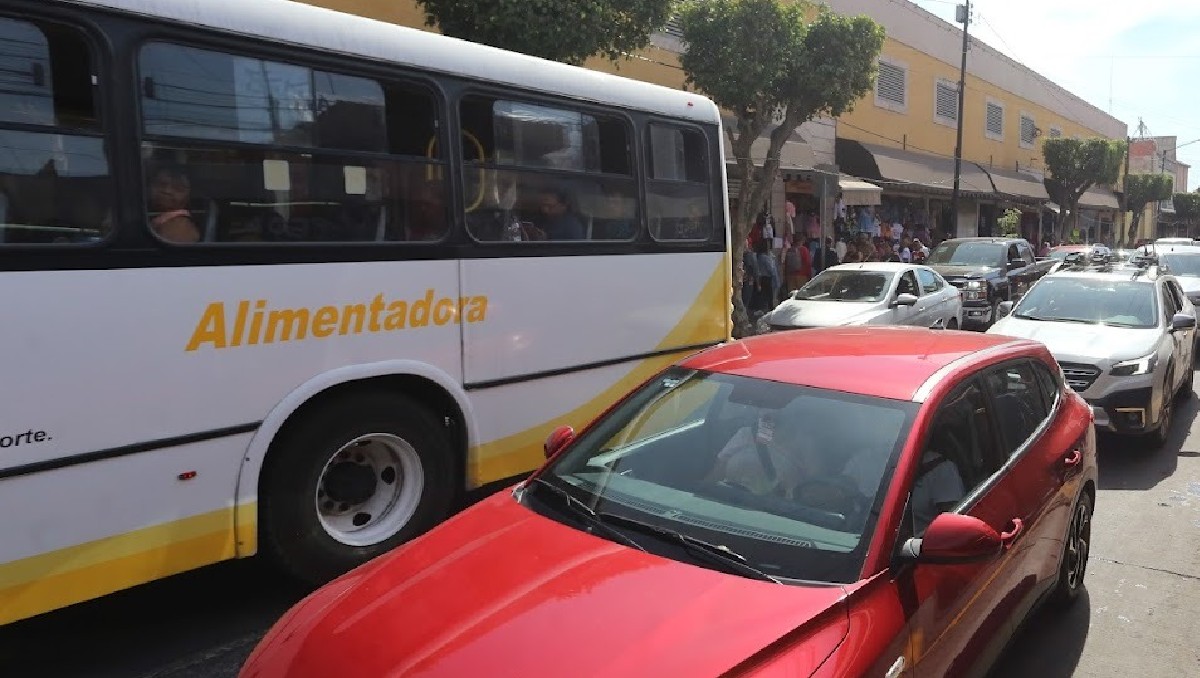 Imagen ilustrativa de camión de transporte en León. | Dany Béjar