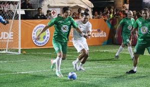 Jugadores como Oswaldo Sánchez, Ramón Morales, Pável Pardo y Carlos Salcido se presentarán en un partido llamado 'Juego de Corazón'