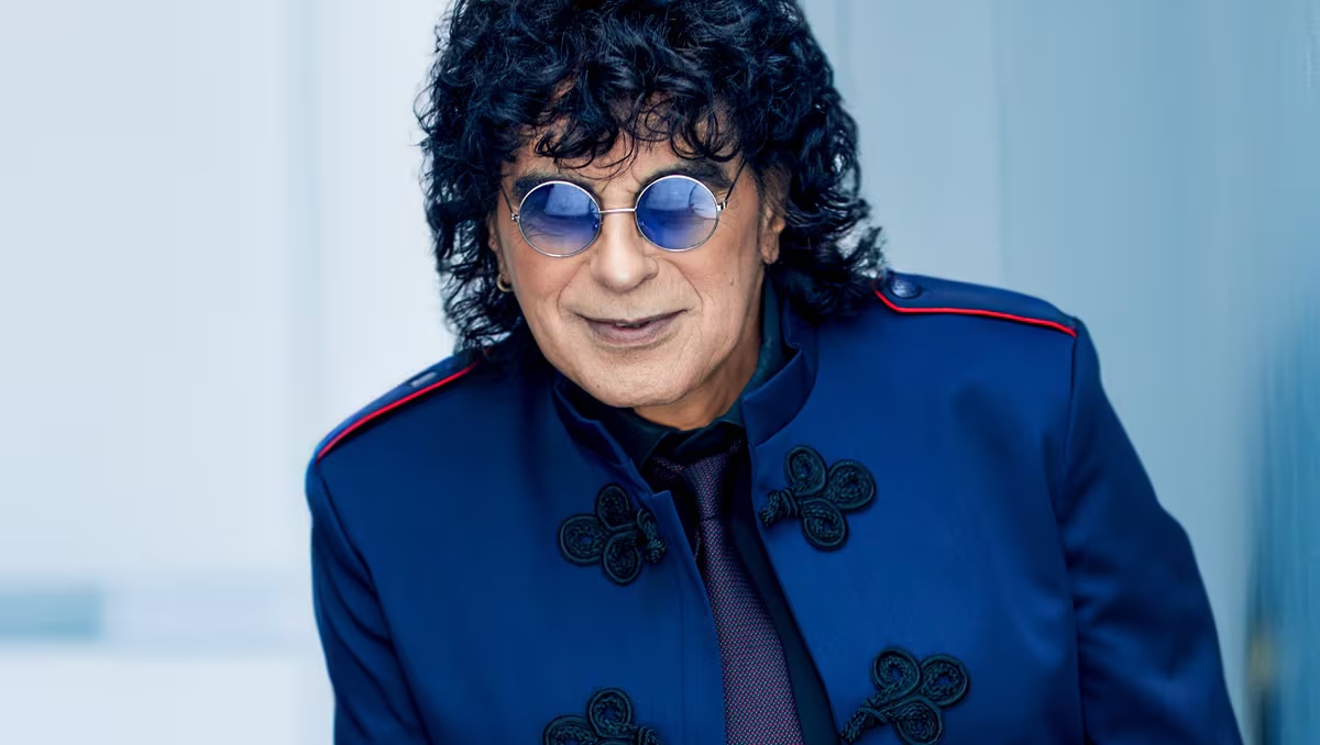 Laureano Brizuela, cantante que expone injusticia en México. | ESPECIAL