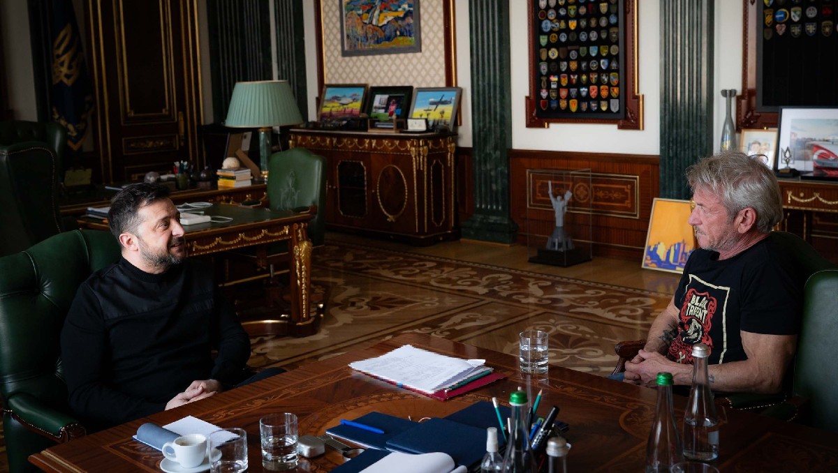 Sean Penn se reúne con Zelenski en Kiev | X