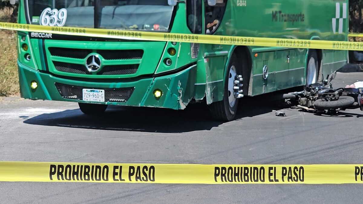 El accidente ocurrió en la colonia Lomas de Oblatos. (Juan Munguía)
