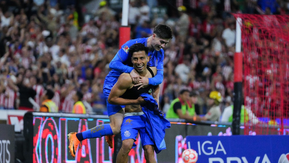 Ángel Sepúlveda acepta rol de suplente en Chivas para apoyar a la ‘Hormiga’ González (Imago7)