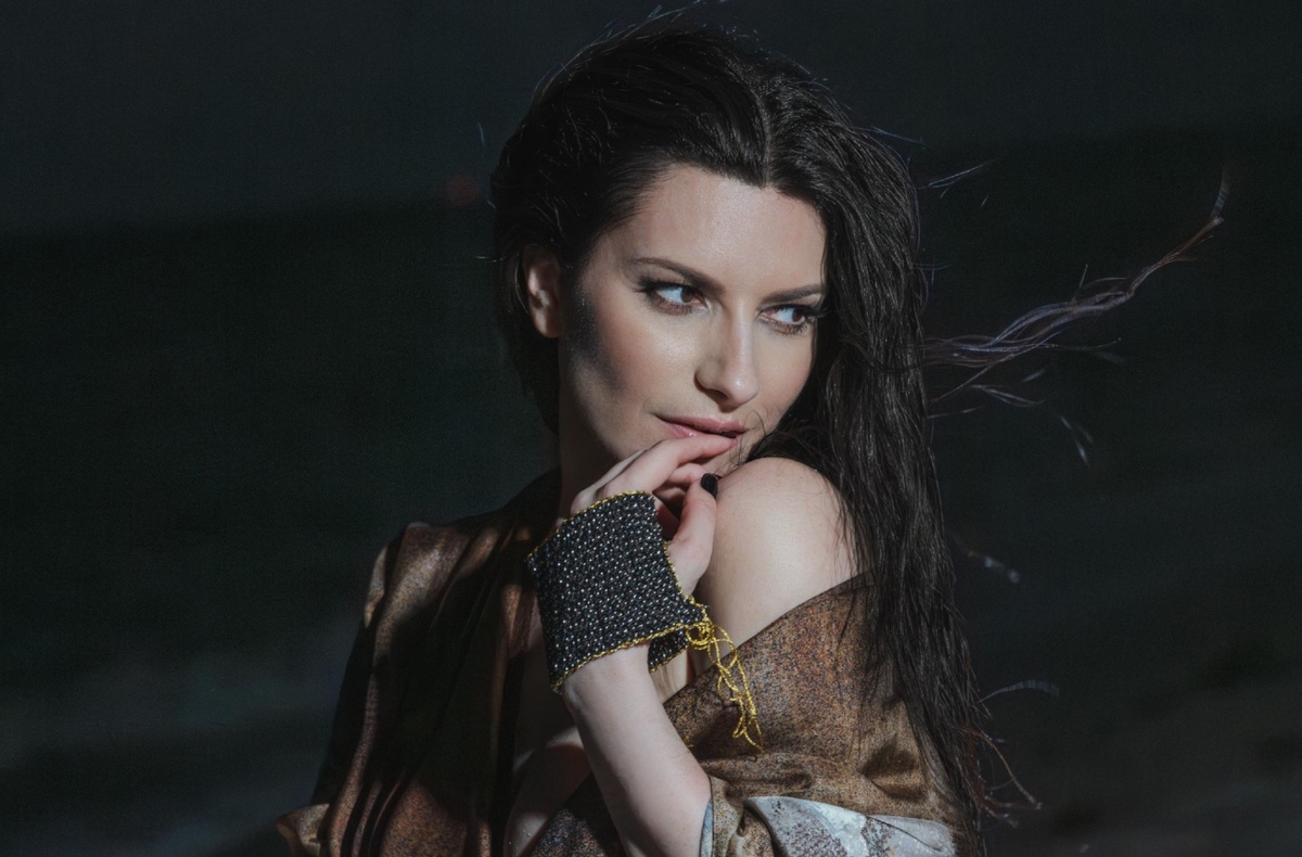 Laura Pausini  presenta su nuevo álbum , un homenaje a Latinoamérica | Especial