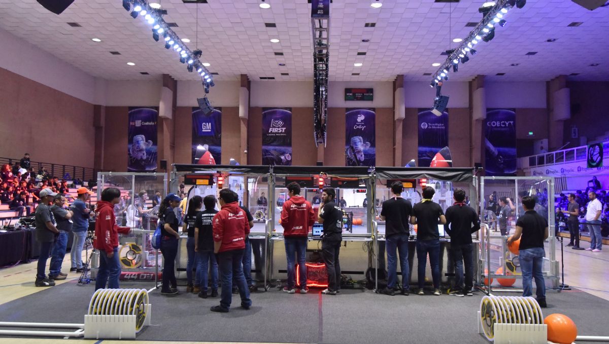 En esta ocasión, la competencia reúne a 44 equipos provenientes de 10 entidades de la República Mexicana. | Especial