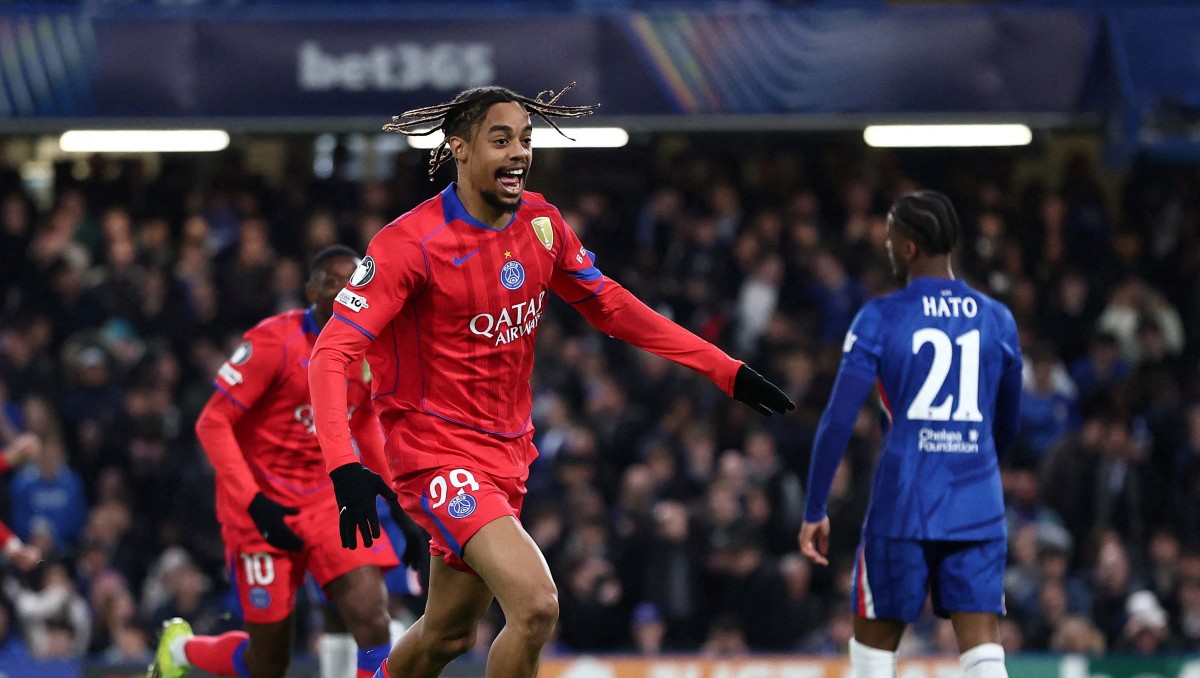 PSG aplasta al Chelsea y avanza a cuartos de final de la Champions League (Reuters)