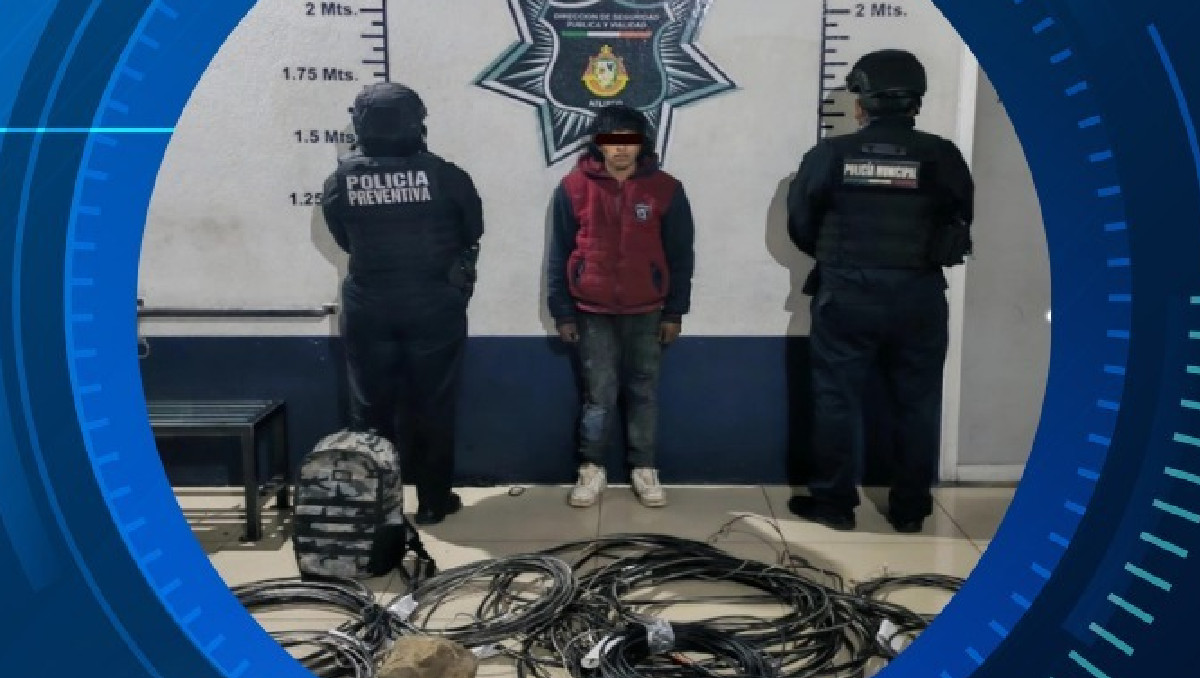 SSC de Atlixco detiene a joven por robo de cable en Santa Rita | Especial