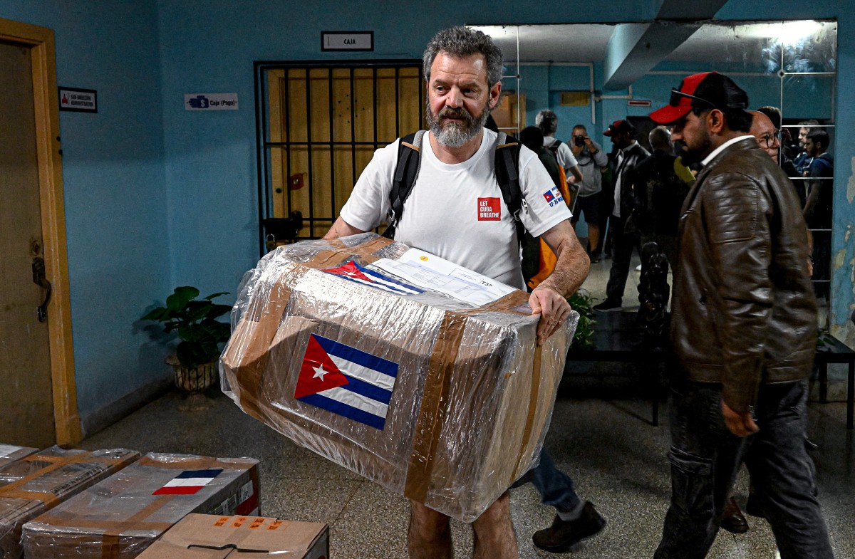 El convoy transportará al menos 20 toneladas de ayuda humanitaria. | AFP