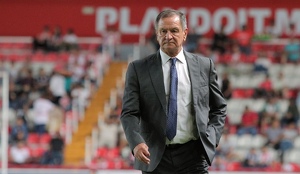 Enrique Meza, ex director técnico de la Selección Mexicana, aseguró que espera ver al Tricolor superar su techo histórico en el próximo Mundial de futbol