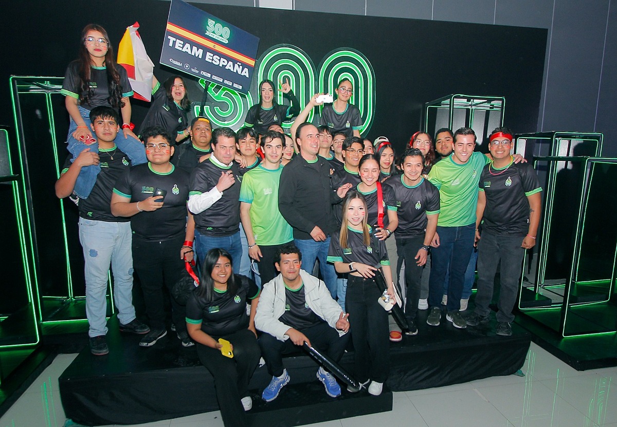 Gobernador de Coahuila se reúne con 300 jóvenes líderes en La Laguna.| Manuel Guadarrama.