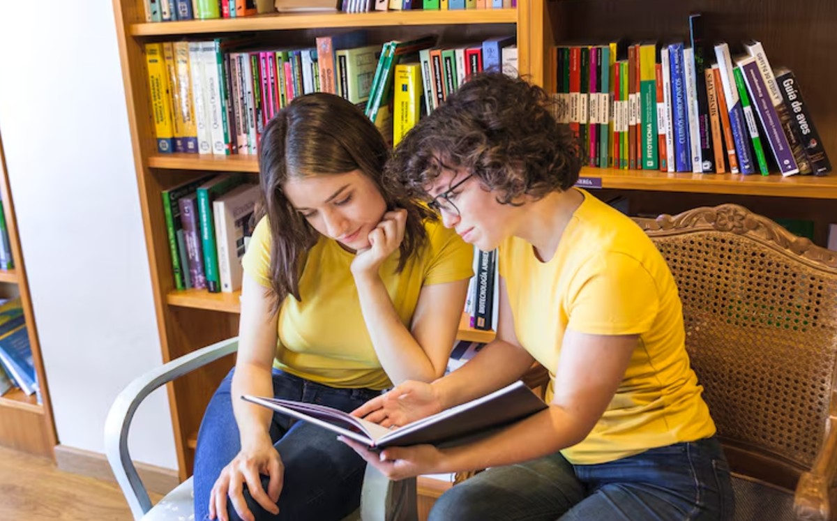 Grupo de lectura para jóvenes matamorenses.