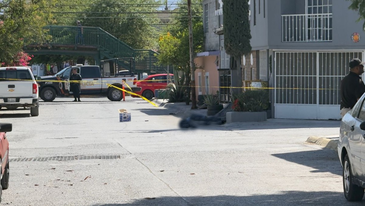 El individuo portaba un machete y se encontraba acompañado de un menor. Foto: Víctor González