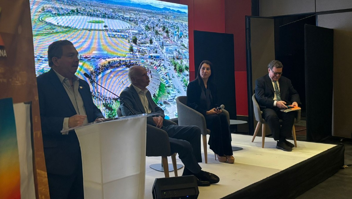 Presentan el libro 'México Es Taurino' (Daniel Santillán)