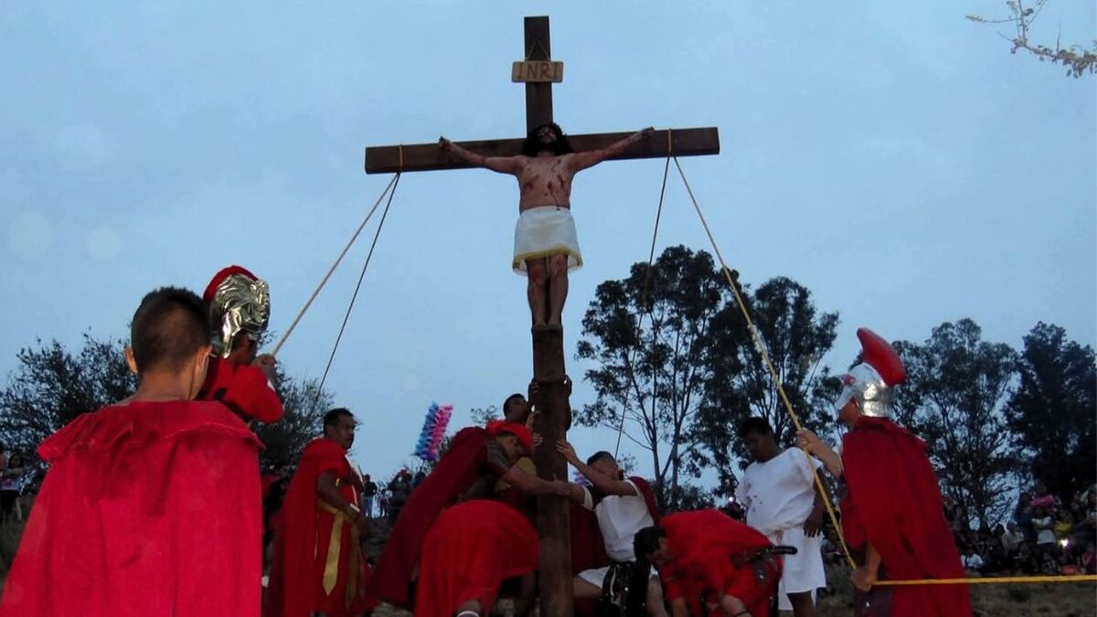 Tonalá celebra Viacrucis número 44  (Cortesía)
