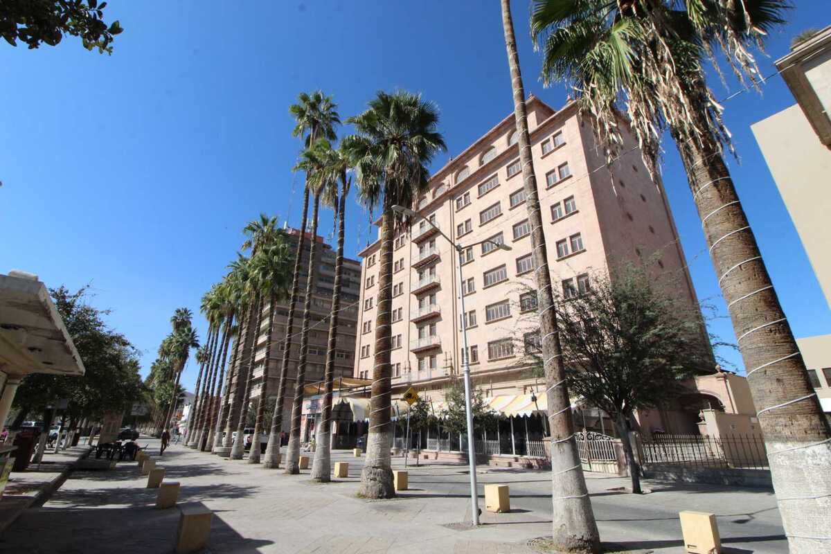 Acordó apoyar la recuperación económica y la ocupación de locales trabajando de la mano con autoridades municipales e inversionistas.| Roberto Amaya.