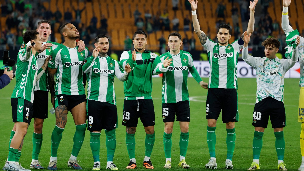 El Betis de Fidalgo aplasta al Panathinaikos y avanza a Cuartos de Final de la Europa League (Reuters)