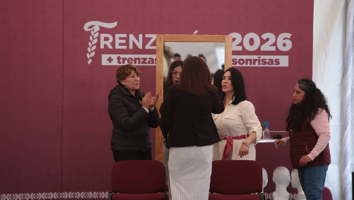 Delfina Gómez aseguró que la donación de cabello simboliza la solidaridad de las personas. Foto: (Tania Contreras)