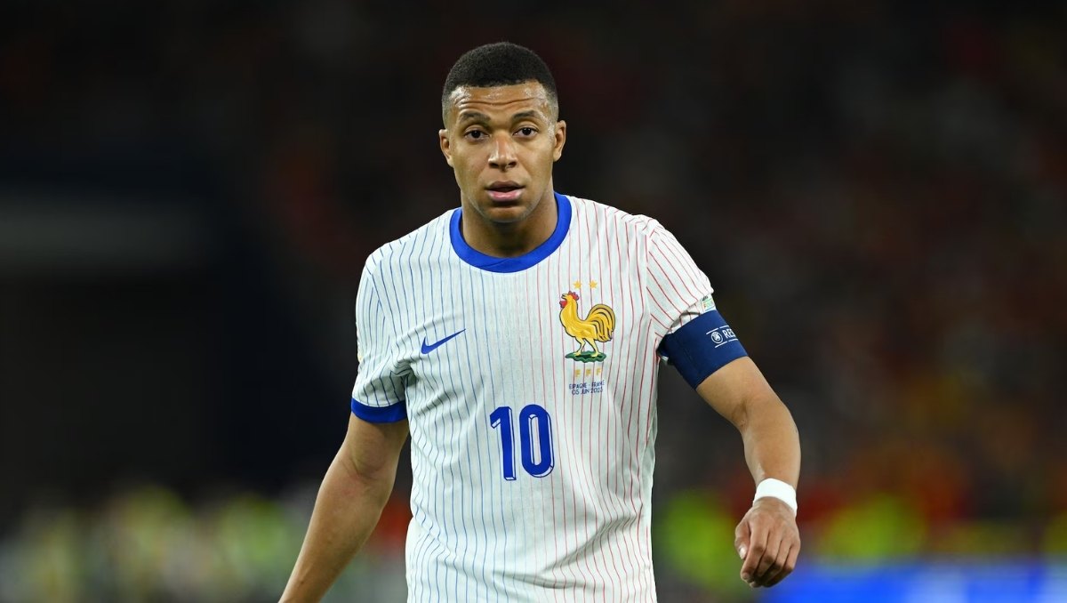 Mbappé lidera la convocatoria de Francia para los amistosos contra Brasil y Colombia (Reuters)