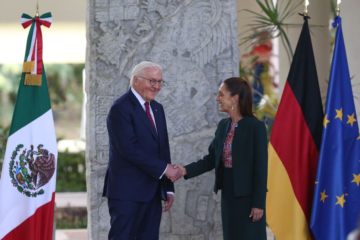 La presidenta Claudia Sheinbaum junto a el presidente de Alemania, Frank-Walter Steinmeier. | Foto: Ariana Pérez