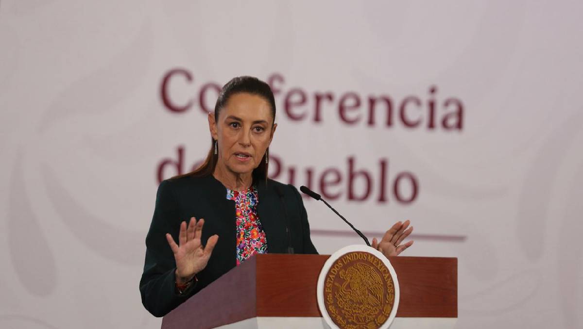 Sheinbaum señala que la empresa responsable del derrame de petróleo debe tener sanciones. Foto: (Jorge Carballo)
