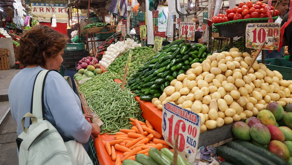 Canasta básica se encarece en Puebla: jitomate y limón presionan alza | EsImgen