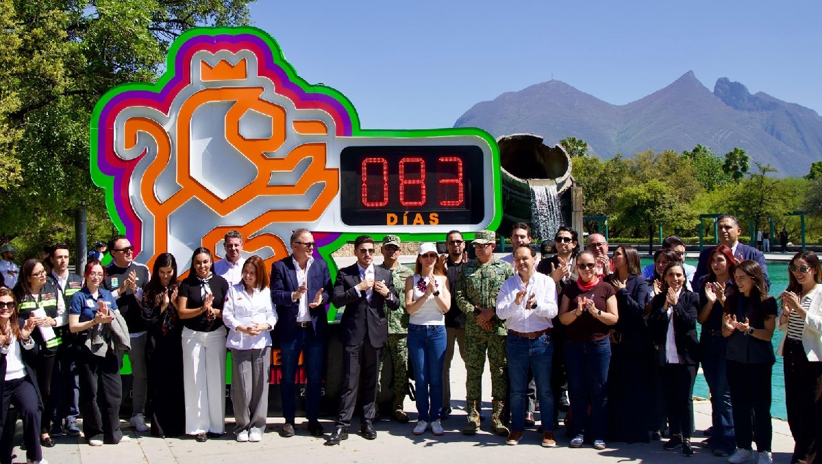 Gabriela Cuevas y Samuel García supervisan avances del Fan Fest de Monterrey de cara al Mundial (Cortesía)