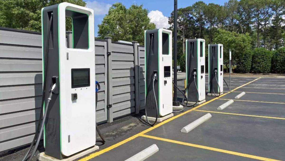 Tamaulipas busca instalar más centros de carga para autos eléctricos.