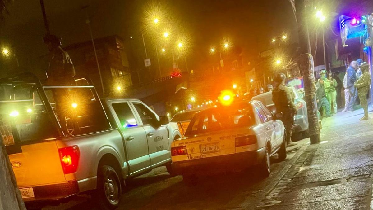 Autoridades clausuran al menos siete bares y chelerías sin permisos durante operativo en El Molinito, Naucalpan. Especial