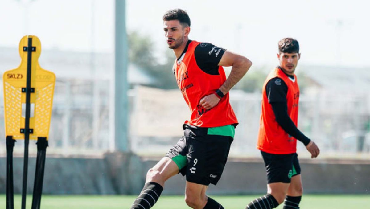 Santos Laguna suma solo cinco puntos y tiene la peor defensa del torneo con 29 goles recibidos. | Especial