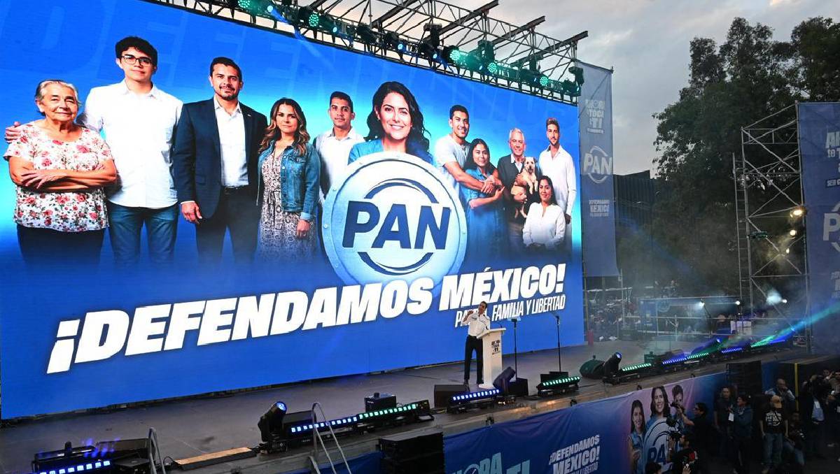 Jorge Romero, presidente del PAN, durante su evento en la Alameda Sur  | Foto: Jorge Carballo