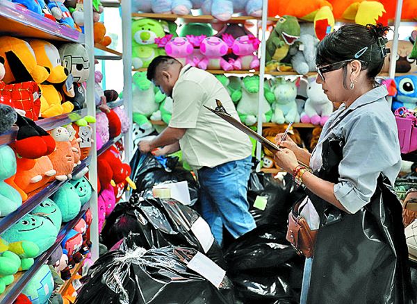 Realizan revisiones sobre comercios. Ariel Ojeda