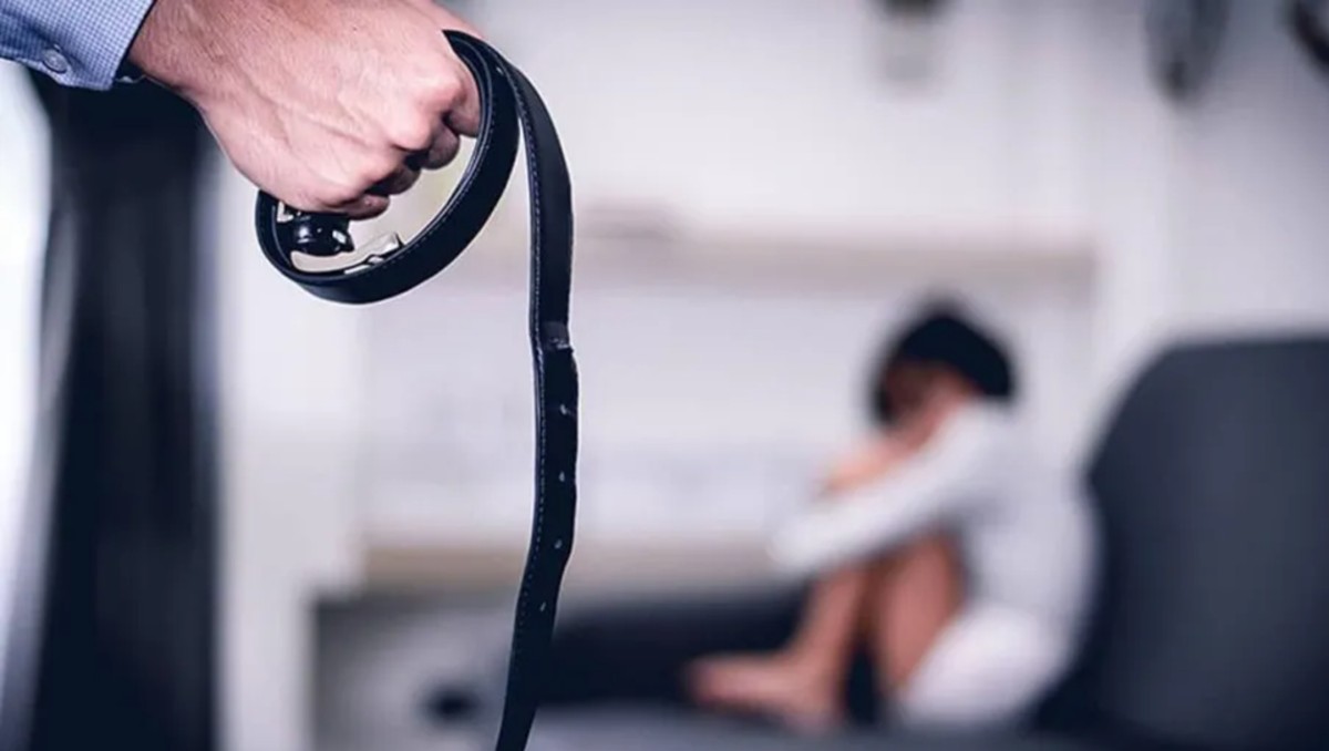 Gobierno alista estrategia para evitar métodos de enseñanza violentos | Especial