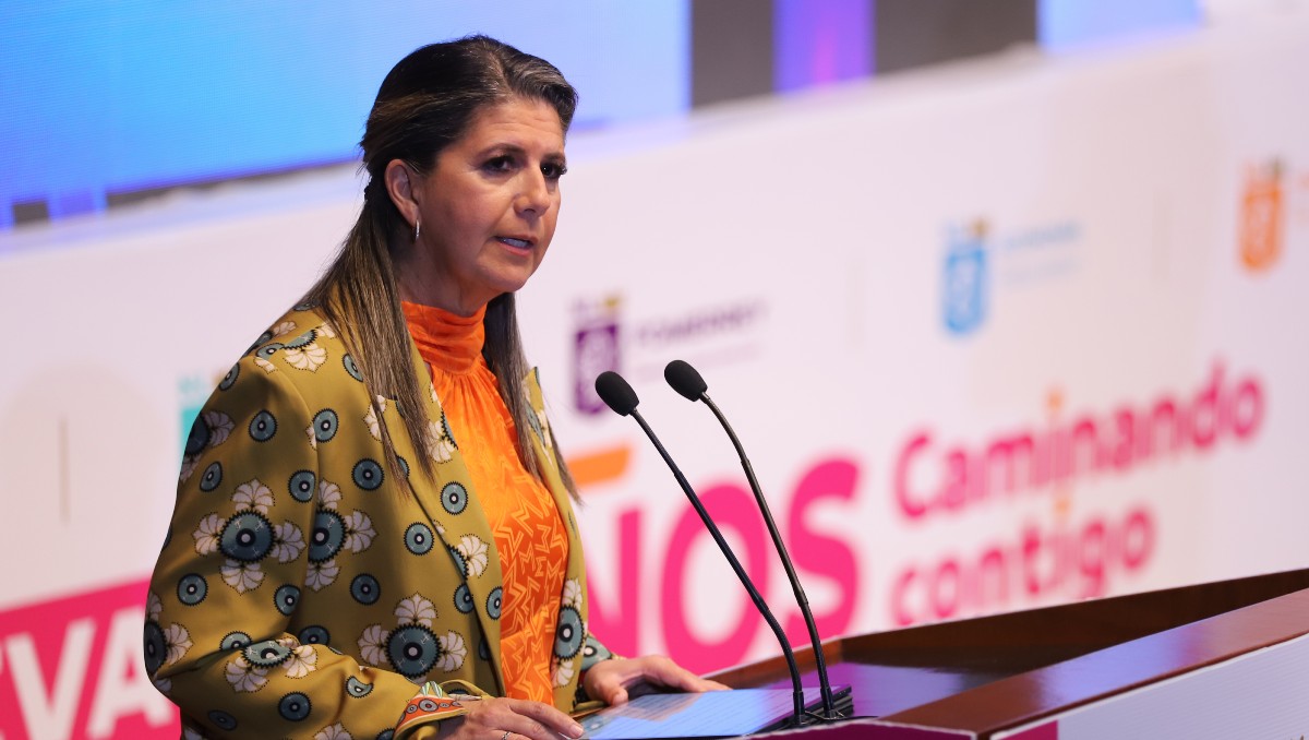 Martha Herrera | Roberto Alanís