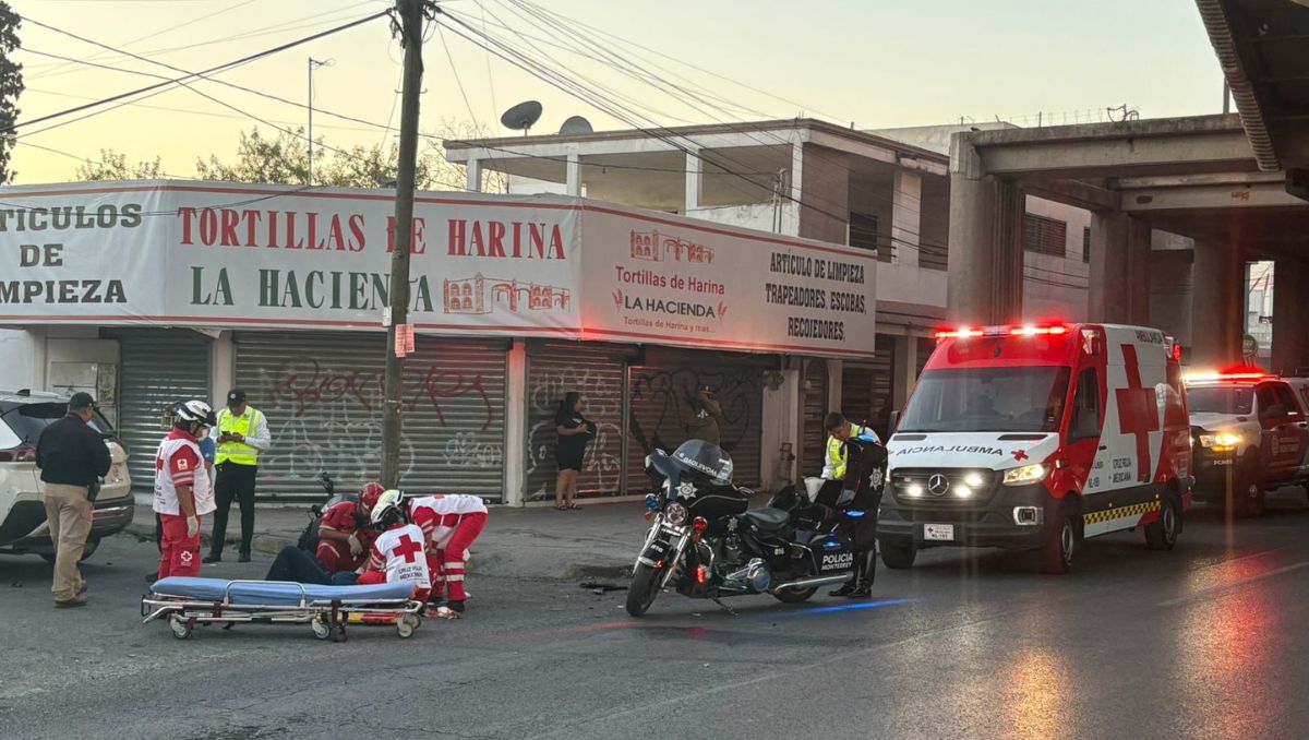El motociclista fue trasladado al hospital 21 del IMSS | Pedro Delgado