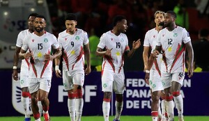 Surinam, un país lleno de 'estrellas' que busca clasificar a su primer Mundial