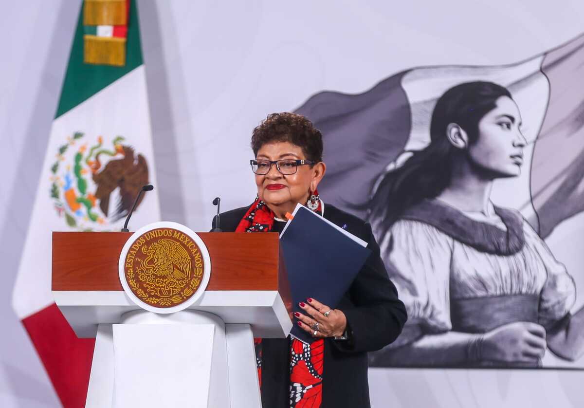 Ernestina Godoy, titular de la FGR, en conferencia de prensa. | Araceli López
