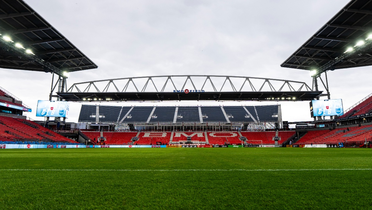 Estadio de Toronto, listo para el Mundial 2026 en medio de la polémica por sus gradas temporales (Reuters)