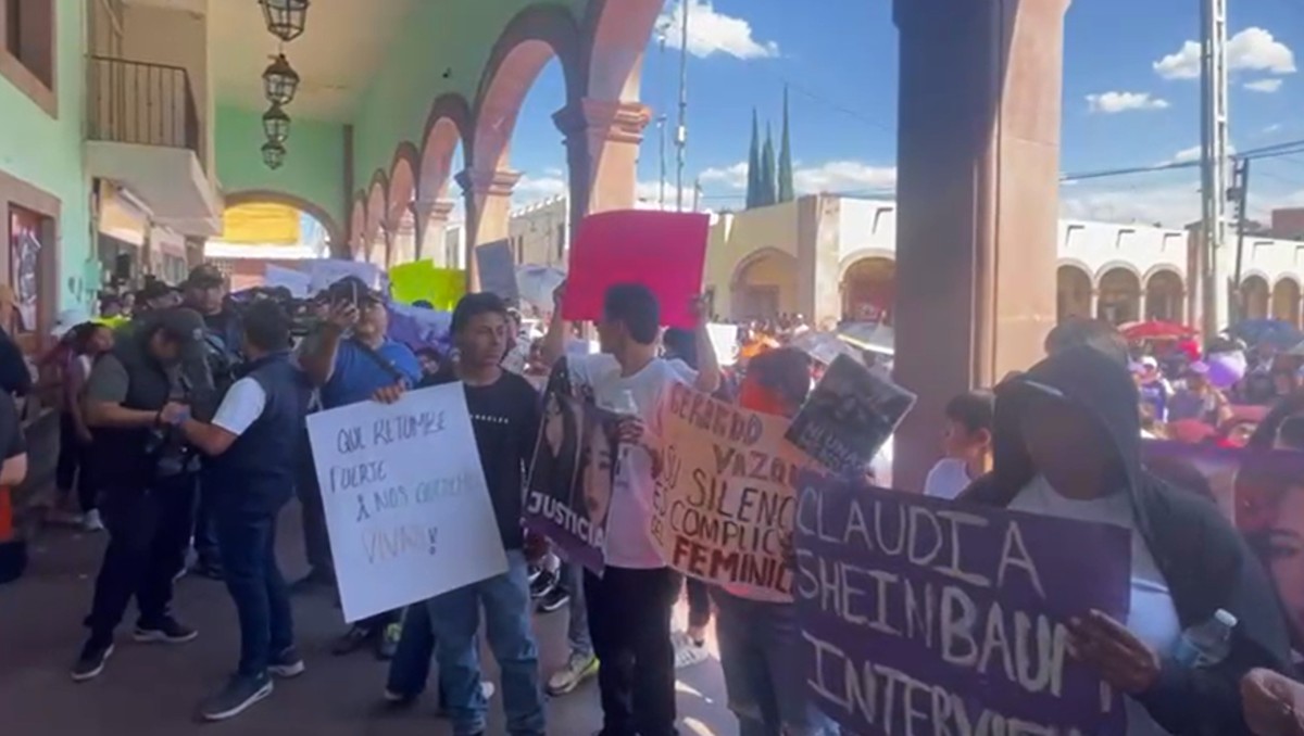 Fiscalía de Guanajuato investiga a más implicados, incluidos funcionarios, en el doble feminicidio de Andrea y Nayeli en Huanímaro tras protestas.