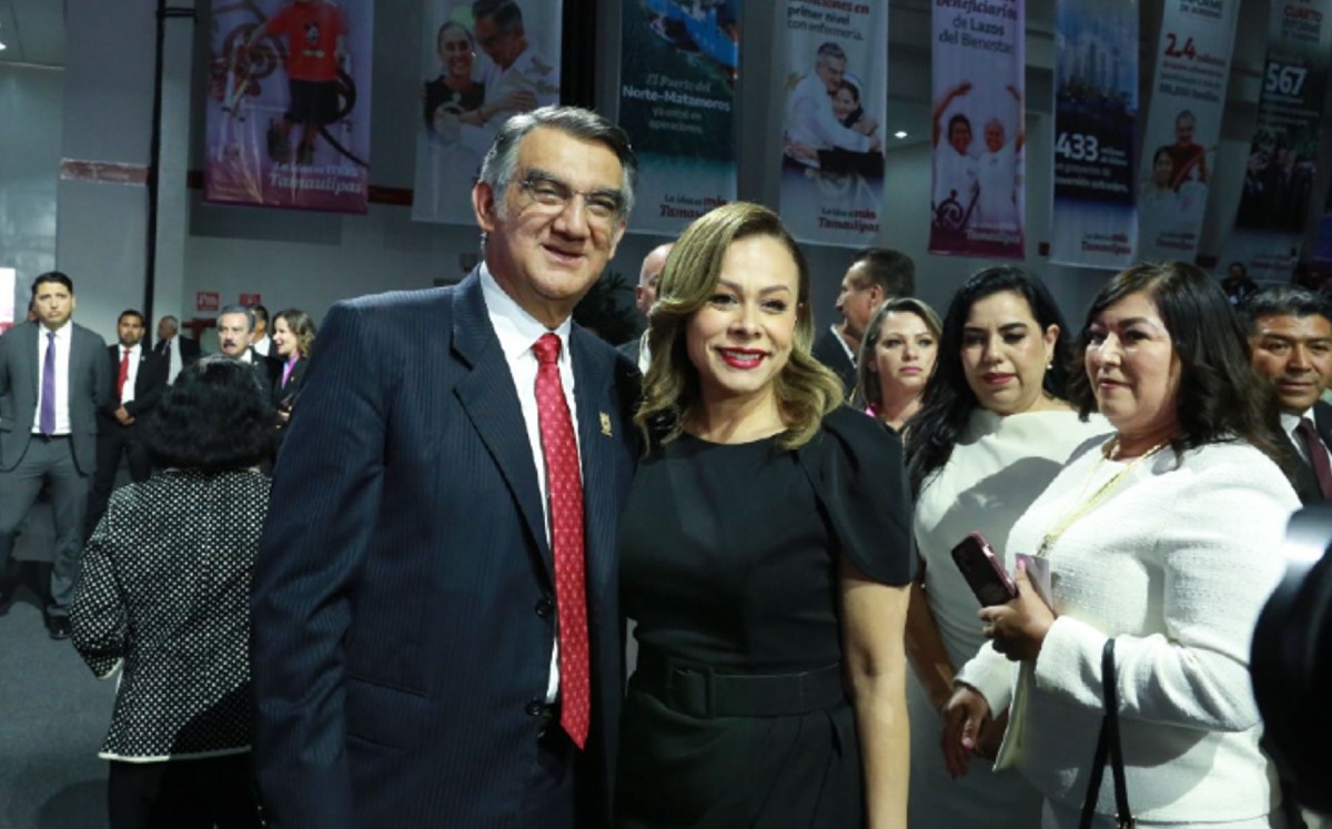 La Magistrada Presidenta del Poder Judicial del Estado de Tamaulipas, Tania Contreras López junto al Gobernador de Tamaulipas, Américo Villarreal.