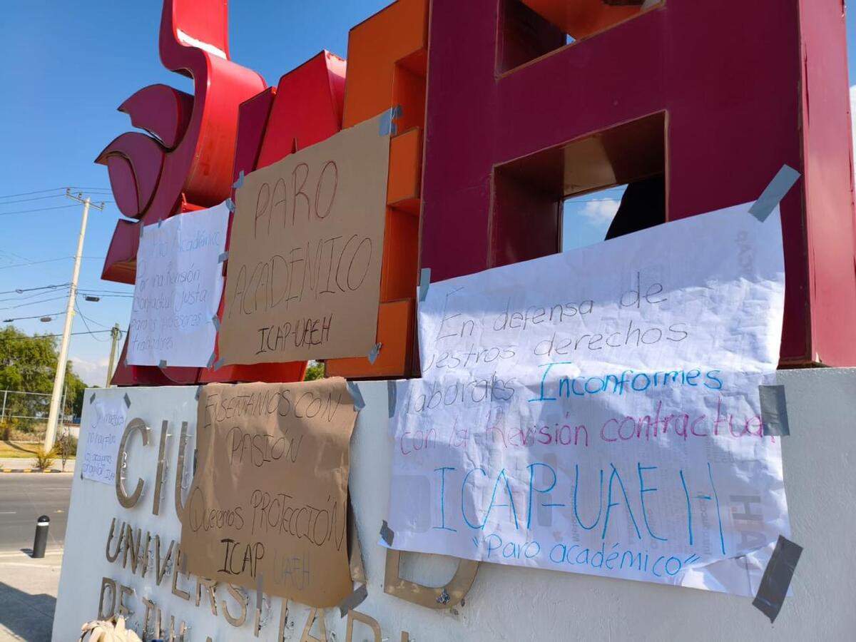 Paro académico en el ICAP en Tulancingo. (Víctor Valera)