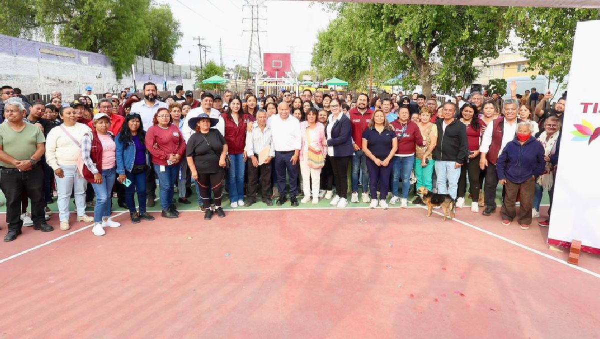 El parque lineal en la colonia Constitución de 1857 cuenta con una cancha de futbol rápido. Foto: (Especial)