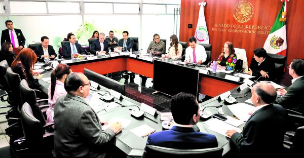 Reunión de la Junta de Coordinación Política, encabezada por el legislador guinda, Ignacio Mier. Especial