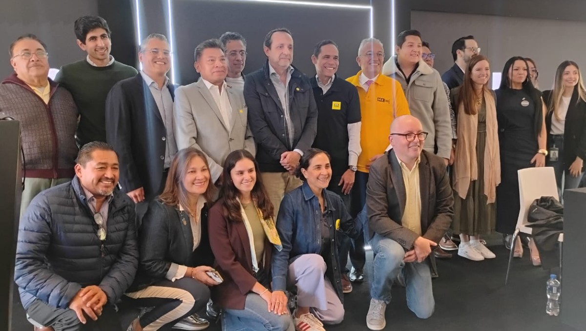 Uber cuenta con 250 mil unidades, mientras que los taxistas en MX Taxi son 3 mil 500. Foto: Especial