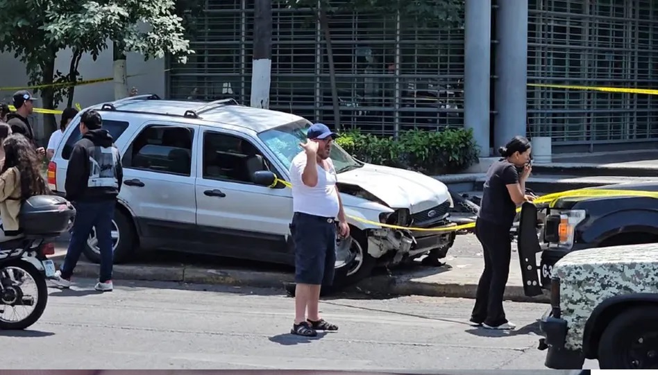 El accidente ocurrió en la  colonia El Sauce. (Juan Carlos Munguía)