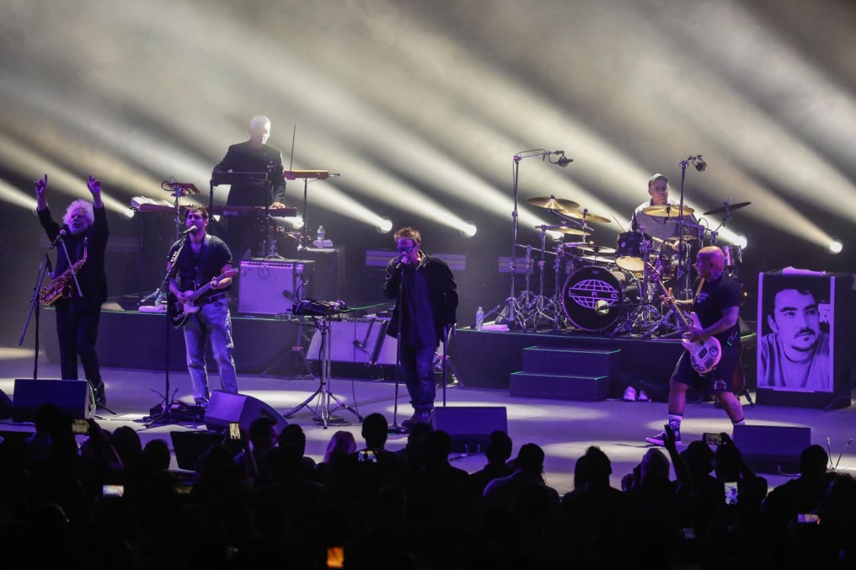 Los Fabulosos Cadillacs ofrecieron un show lleno de éxitos en el Telmex. (Cortesía Luis Gómez Sandi)