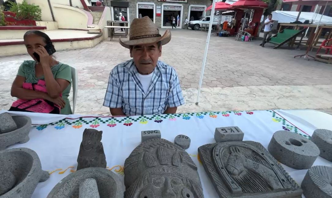 José Barón Hernández, artesano hidalguense. (Cortesía)