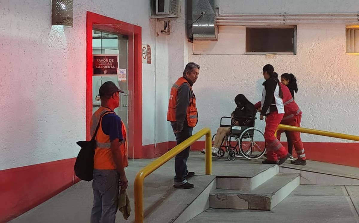 La joven fue atendida por una herida sangrante. | Foto: Especial