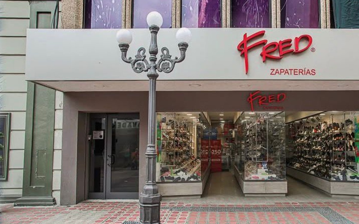 Sucursal de zapaterís FRED en el Centro de Tampico. | Redes