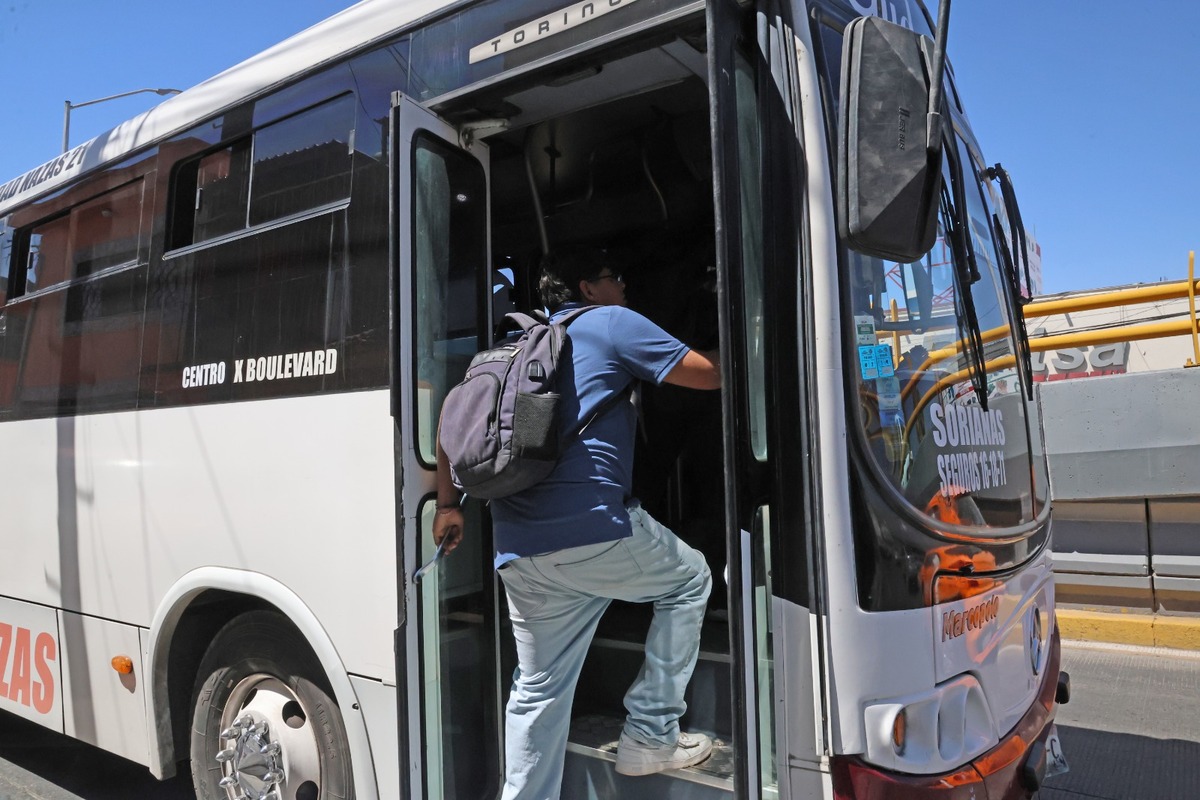 Transporte público en Torreón. | Verónica Rivera